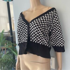 torrid Black & White Heart-Print Off-the-Shoulder Cropped Cardigan